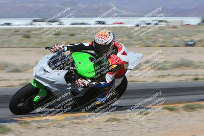 media/Apr-13-2024-SoCal Trackdays (Sat) [[f1617382bd]]/2-Turn 9 Inside (950am)/